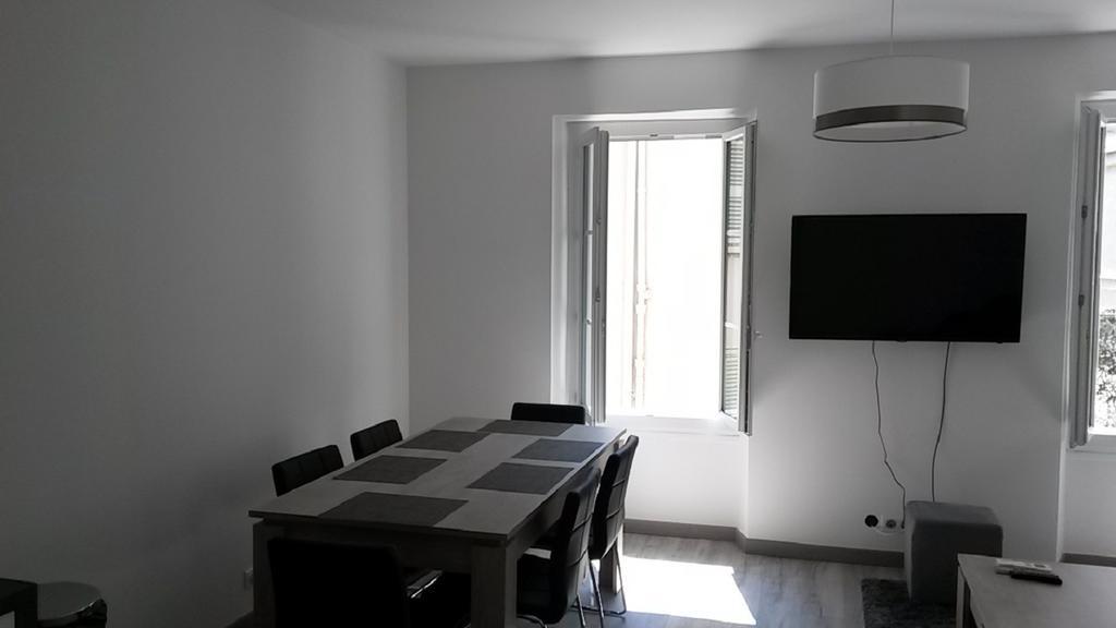 شقة Safranier Townhouse أنتيب الغرفة الصورة