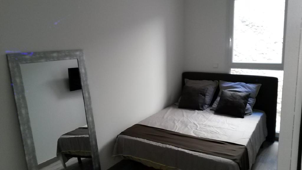 شقة Safranier Townhouse أنتيب الغرفة الصورة