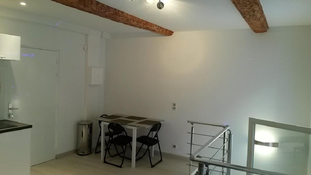 شقة Safranier Townhouse أنتيب الغرفة الصورة
