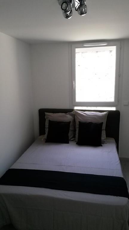 شقة Safranier Townhouse أنتيب الغرفة الصورة